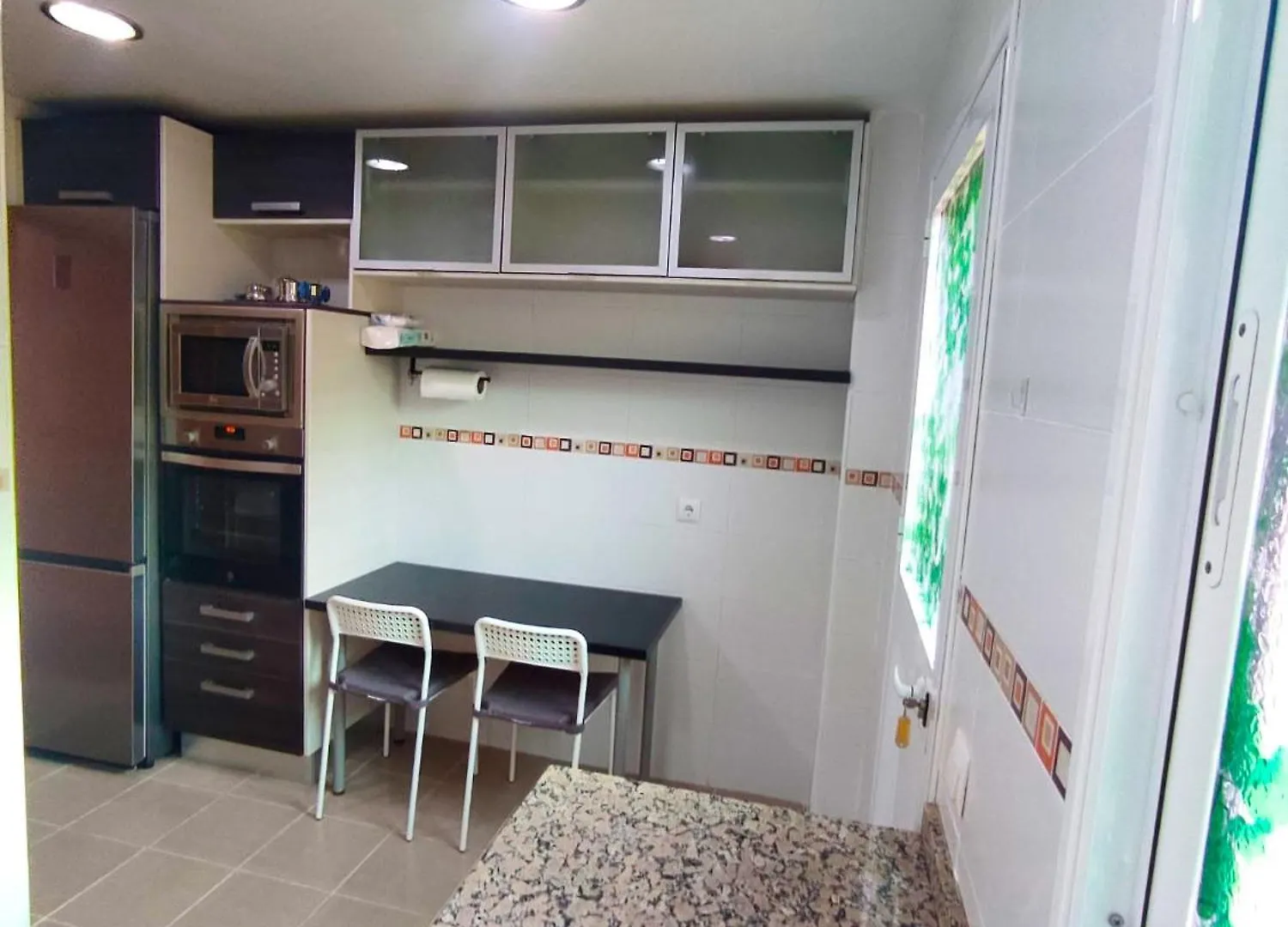 Celestina Apartment, Piscinas, Parking Gratis, A 5 Min De Torre Del Mar Velez Malaga Spain